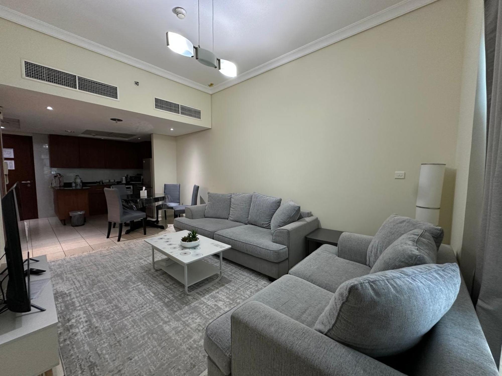 View 1br Jlt 1 Min To Metro Apartment *